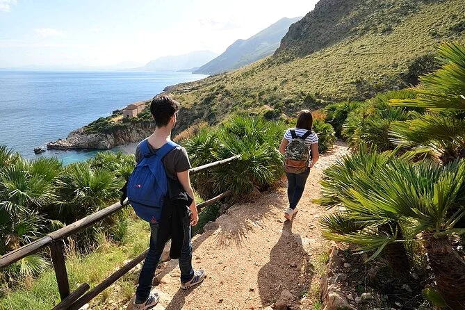 Trekking nella Riserva dello Zingaro